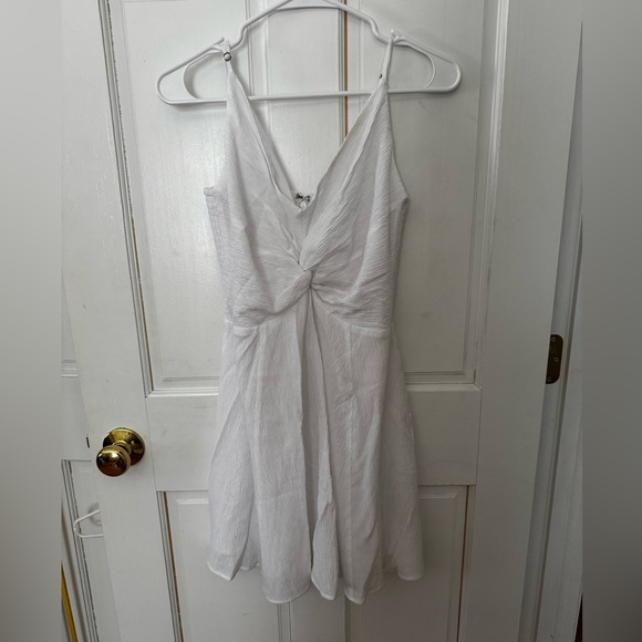 Abercrombie & Fitch White Dress - Picture 1 of 3
